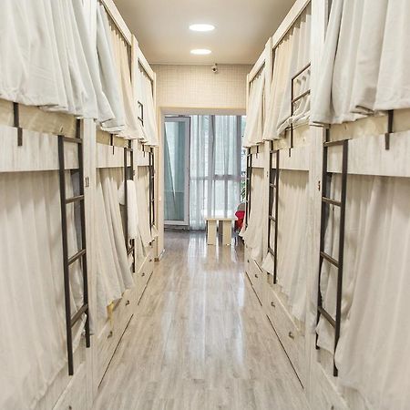 Blossom Hostel Updated ! Обновлено !!! City Center! Perfect Order!!! Snow-White Bed Linen!!! Идеальный Порядок!!! Белоснежное Постельное Белье!!! Центр Города !!! Tbiliszi Kültér fotó