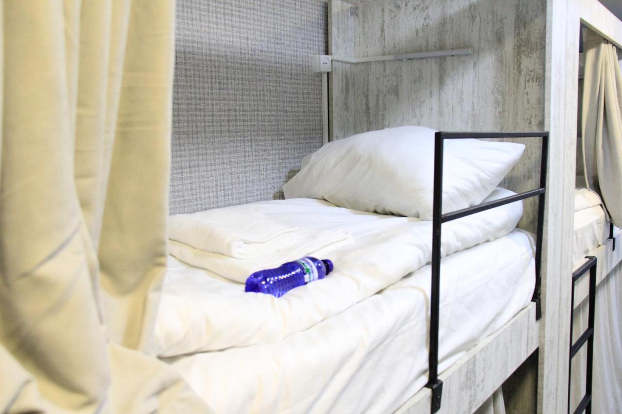 Blossom Hostel Updated ! Обновлено !!! City Center! Perfect Order!!! Snow-White Bed Linen!!! Идеальный Порядок!!! Белоснежное Постельное Белье!!! Центр Города !!! Tbiliszi Kültér fotó