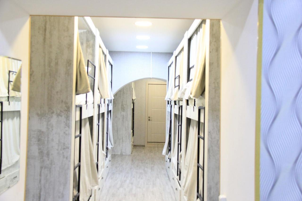 Blossom Hostel Updated ! Обновлено !!! City Center! Perfect Order!!! Snow-White Bed Linen!!! Идеальный Порядок!!! Белоснежное Постельное Белье!!! Центр Города !!! Tbiliszi Kültér fotó