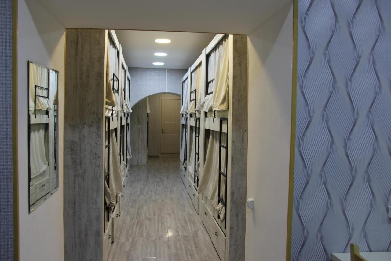 Blossom Hostel Updated ! Обновлено !!! City Center! Perfect Order!!! Snow-White Bed Linen!!! Идеальный Порядок!!! Белоснежное Постельное Белье!!! Центр Города !!! Tbiliszi Kültér fotó